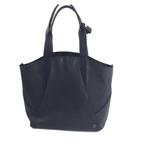 Lululemon Athletica Go Wild gym yoga bag green